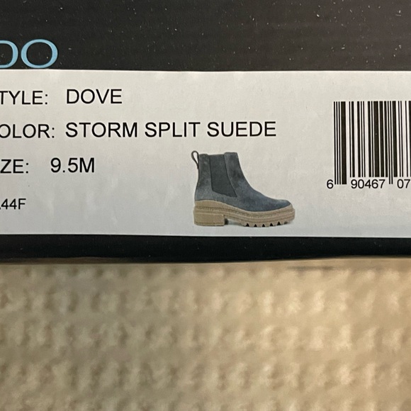 Bernardo storm split suede boots - Picture 2 of 2